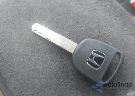 2004 Honda Accord 2.4 Ex из США, поврежденный, VIN 1HGCM56684A070325